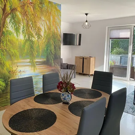 アパート Wczasy Oliwkowy *