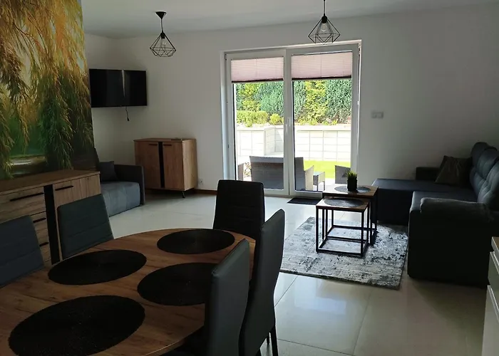 Lägenhet Wczasy Oliwkowy *