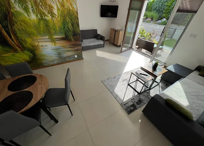 Lägenhet Wczasy Oliwkowy Chmielno